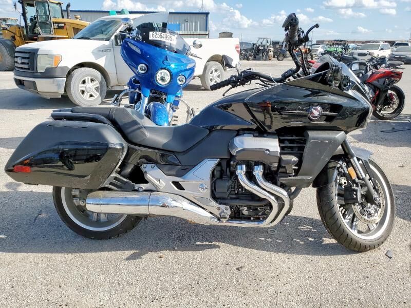 Honda CTX1300