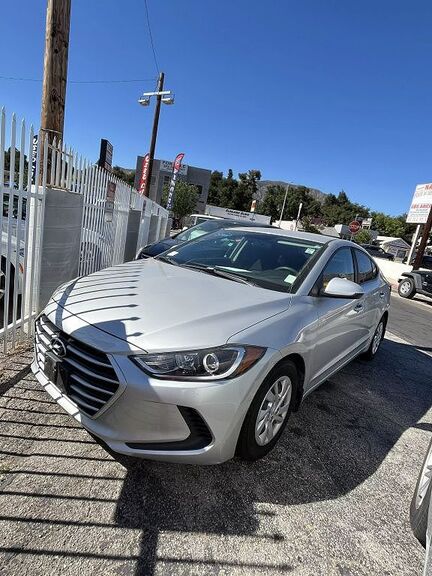 2018 HYUNDAI Elantra