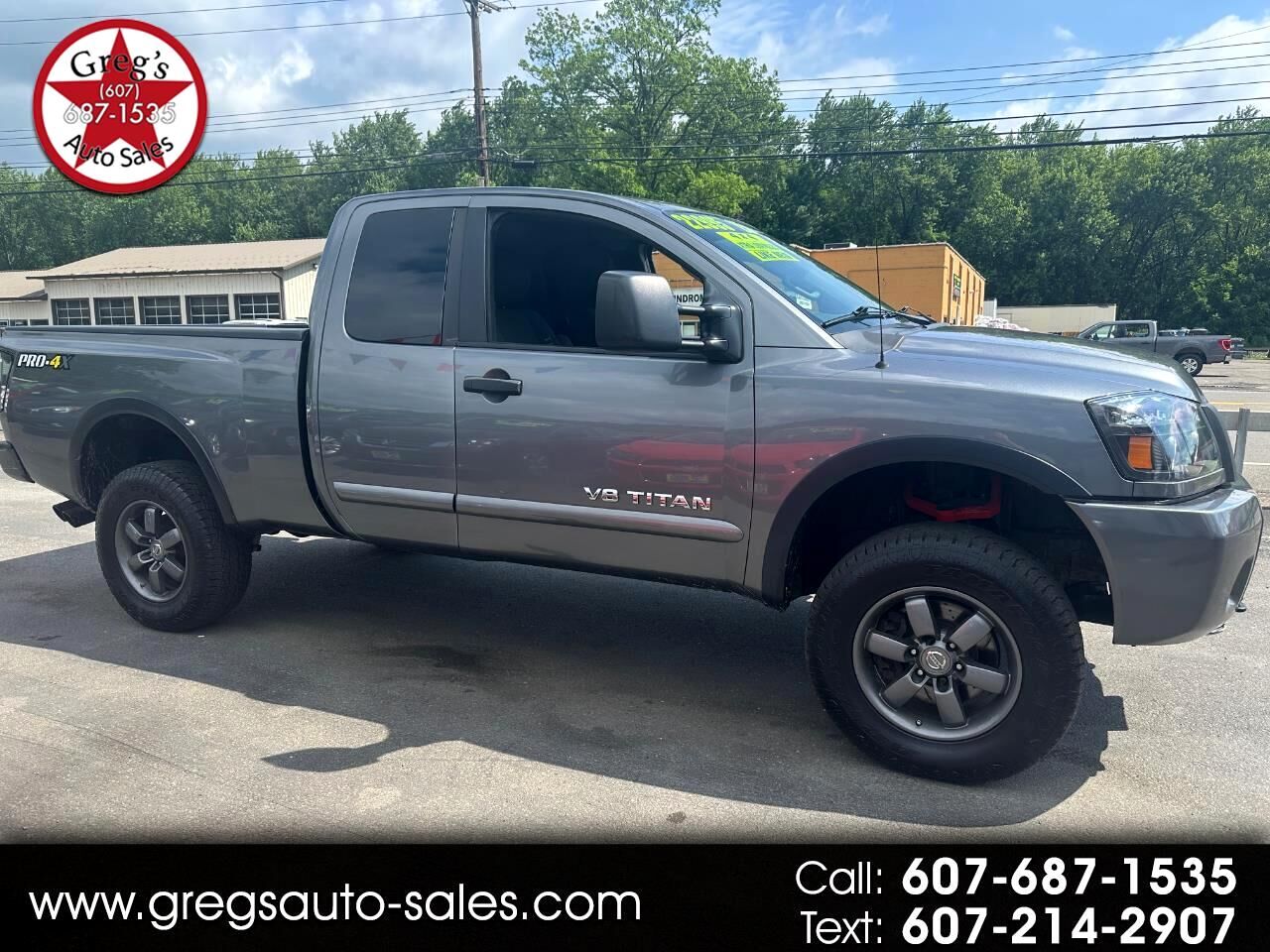 Nissan Titan