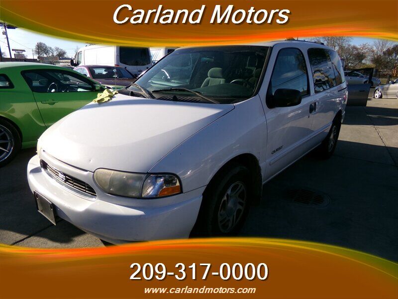 Nissan Quest