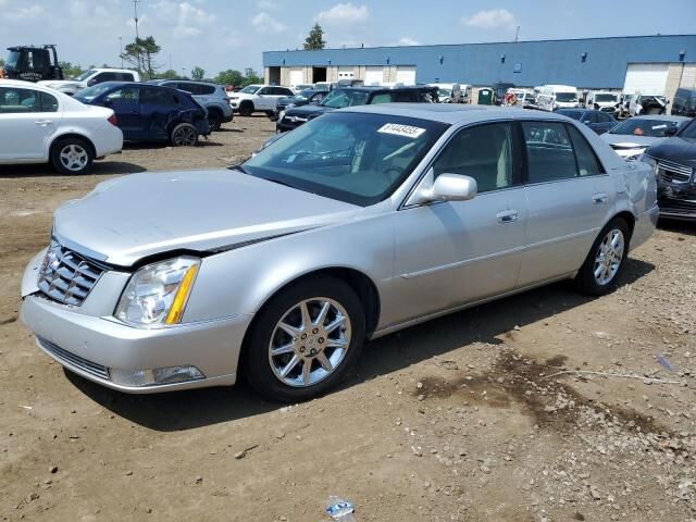 Cadillac DTS