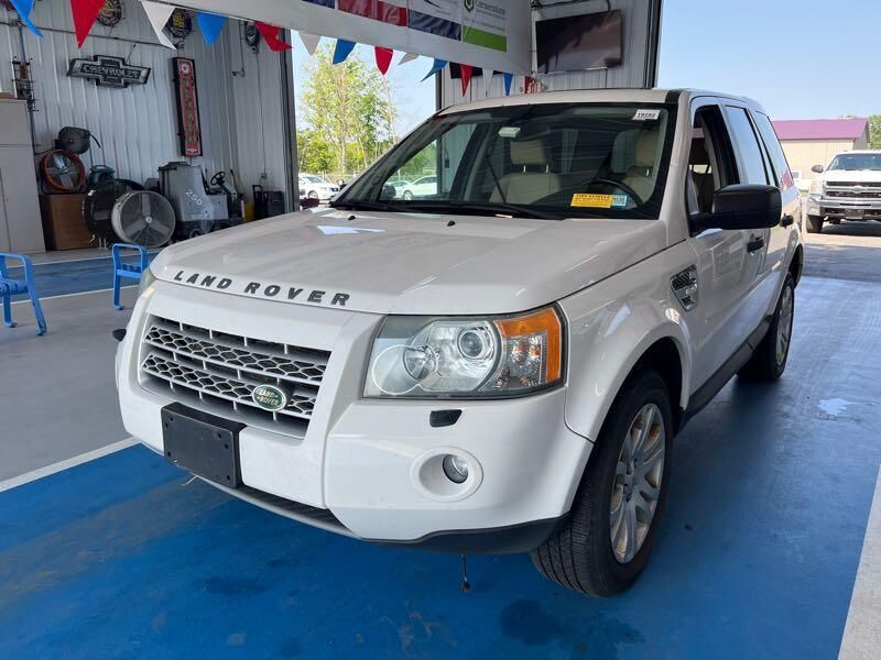 Land Rover LR2