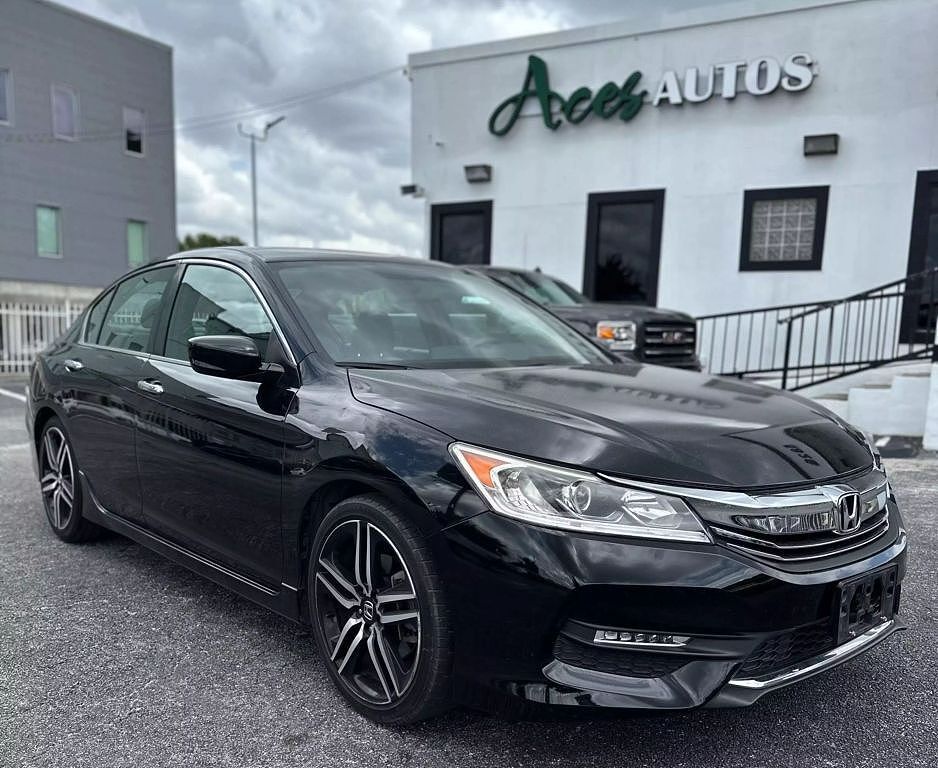2017 HONDA Accord