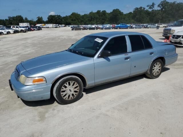 Ford Crown Victoria