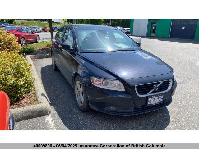 Volvo S40