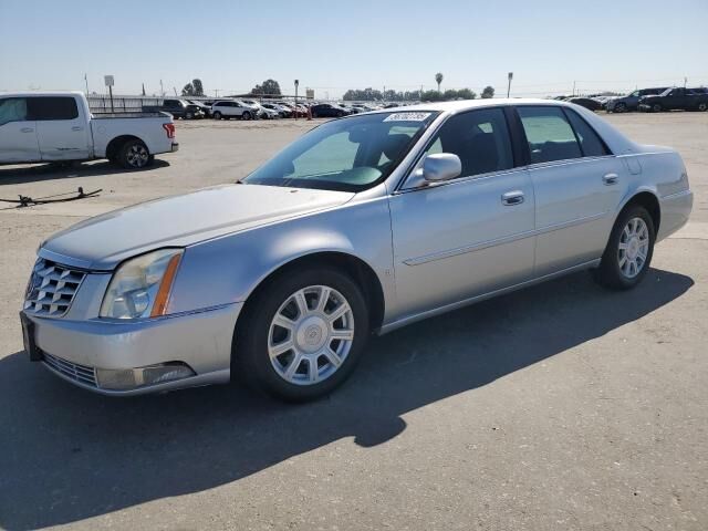 Cadillac DTS
