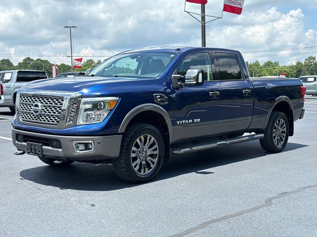 Nissan Titan