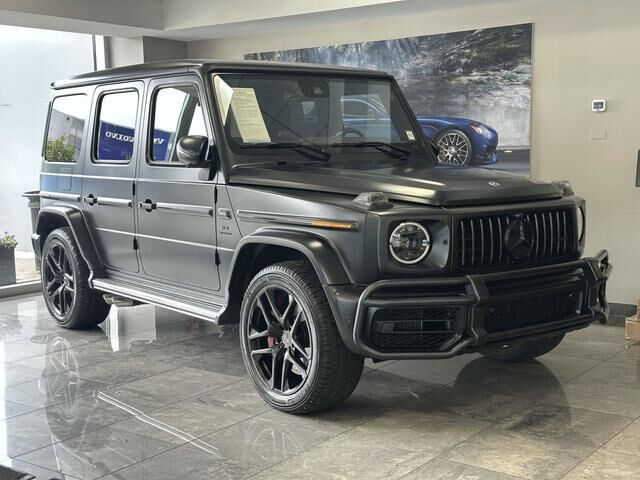 MERCEDES-BENZ