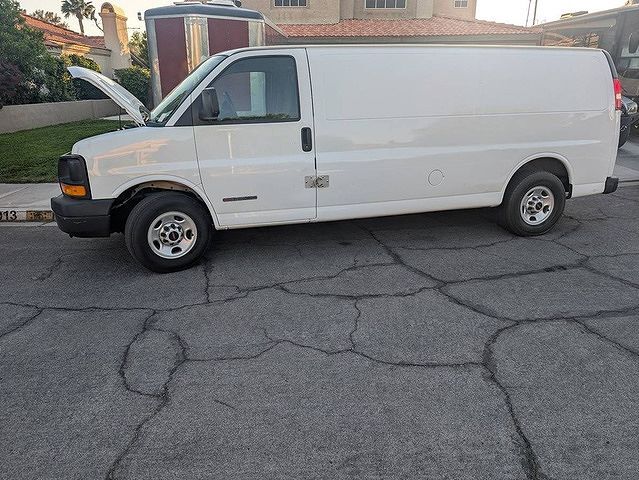 GMC Savana