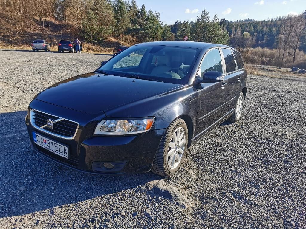Volvo V50