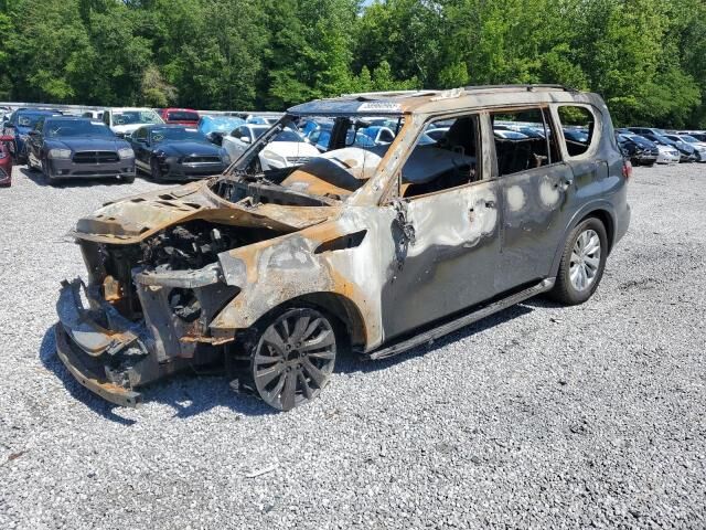 Infiniti QX80