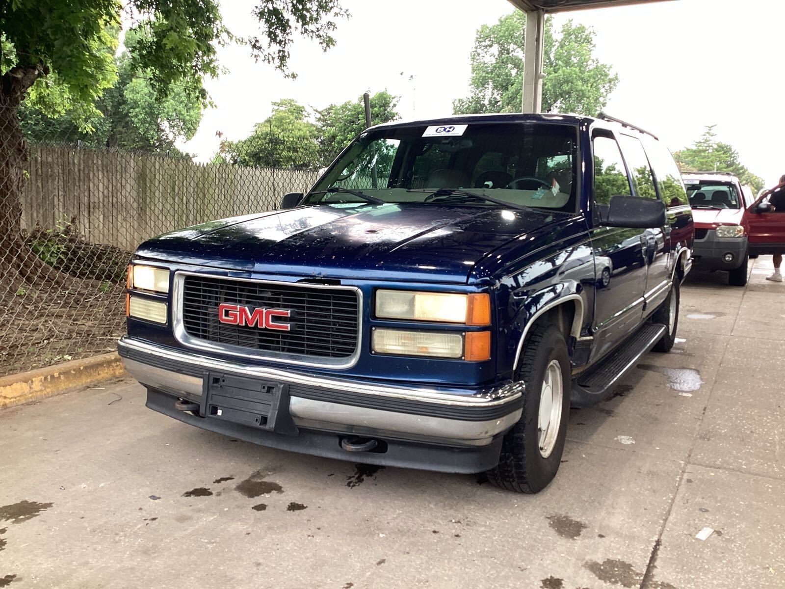 GMC Suburban