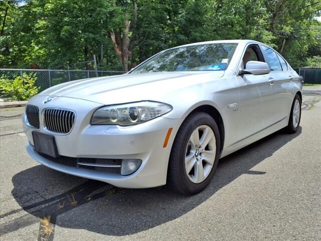 BMW 528xi