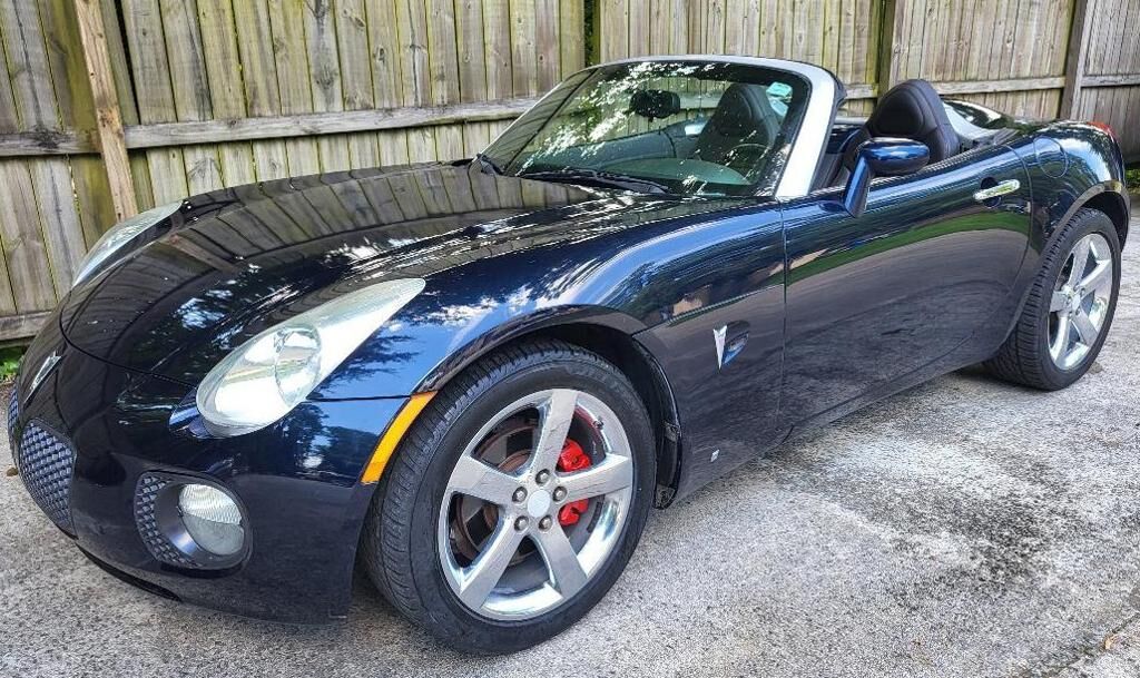 Pontiac Solstice