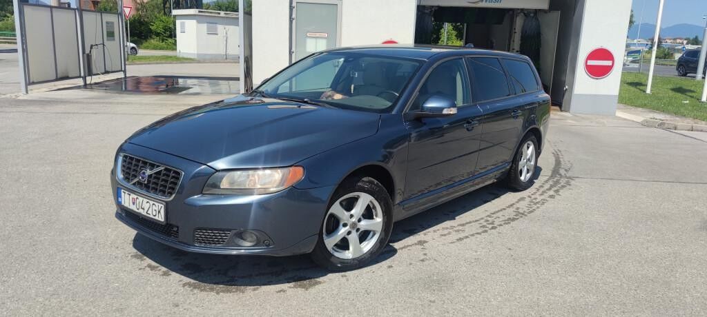 Volvo V70