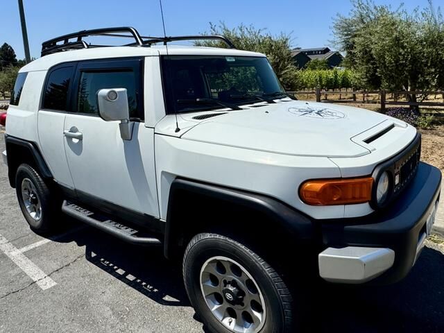 Toyota FJ Cruiser