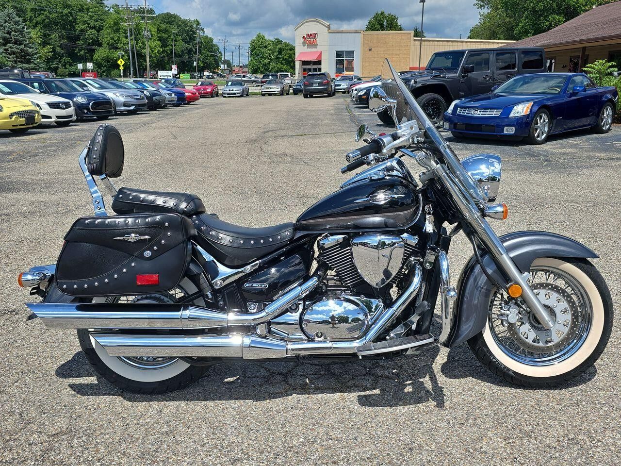 Suzuki VL800/VL800C/VL800T