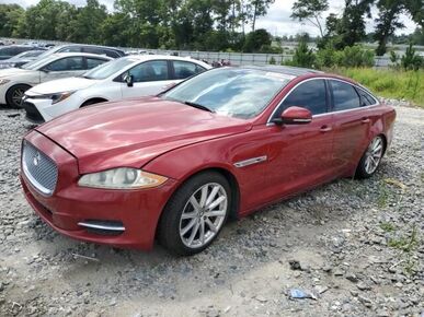 2013 JAGUAR XJ - License Plate