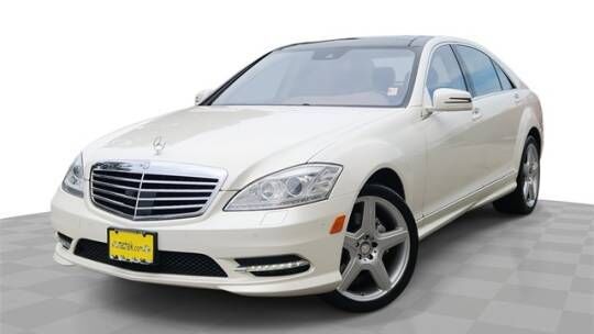 2013 MERCEDES-BENZ S-Class