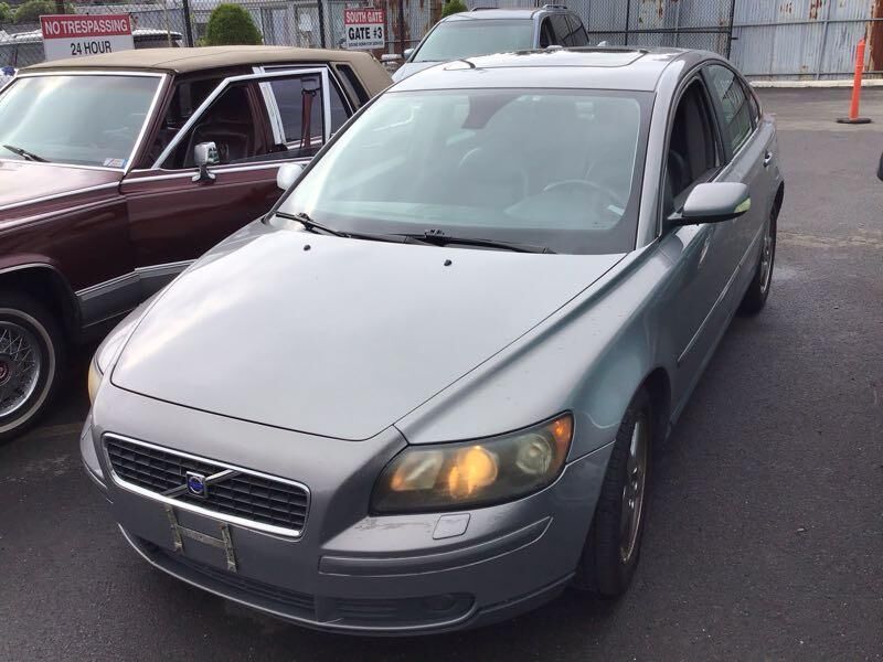 Volvo S40
