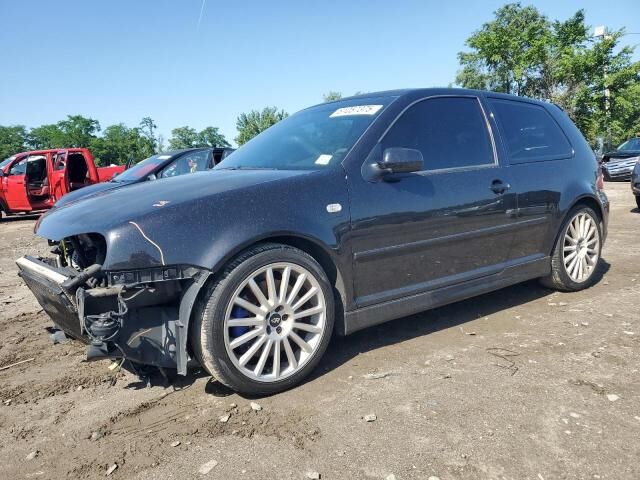 2004 VOLKSWAGEN R32