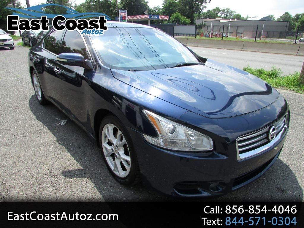 2013 NISSAN Maxima