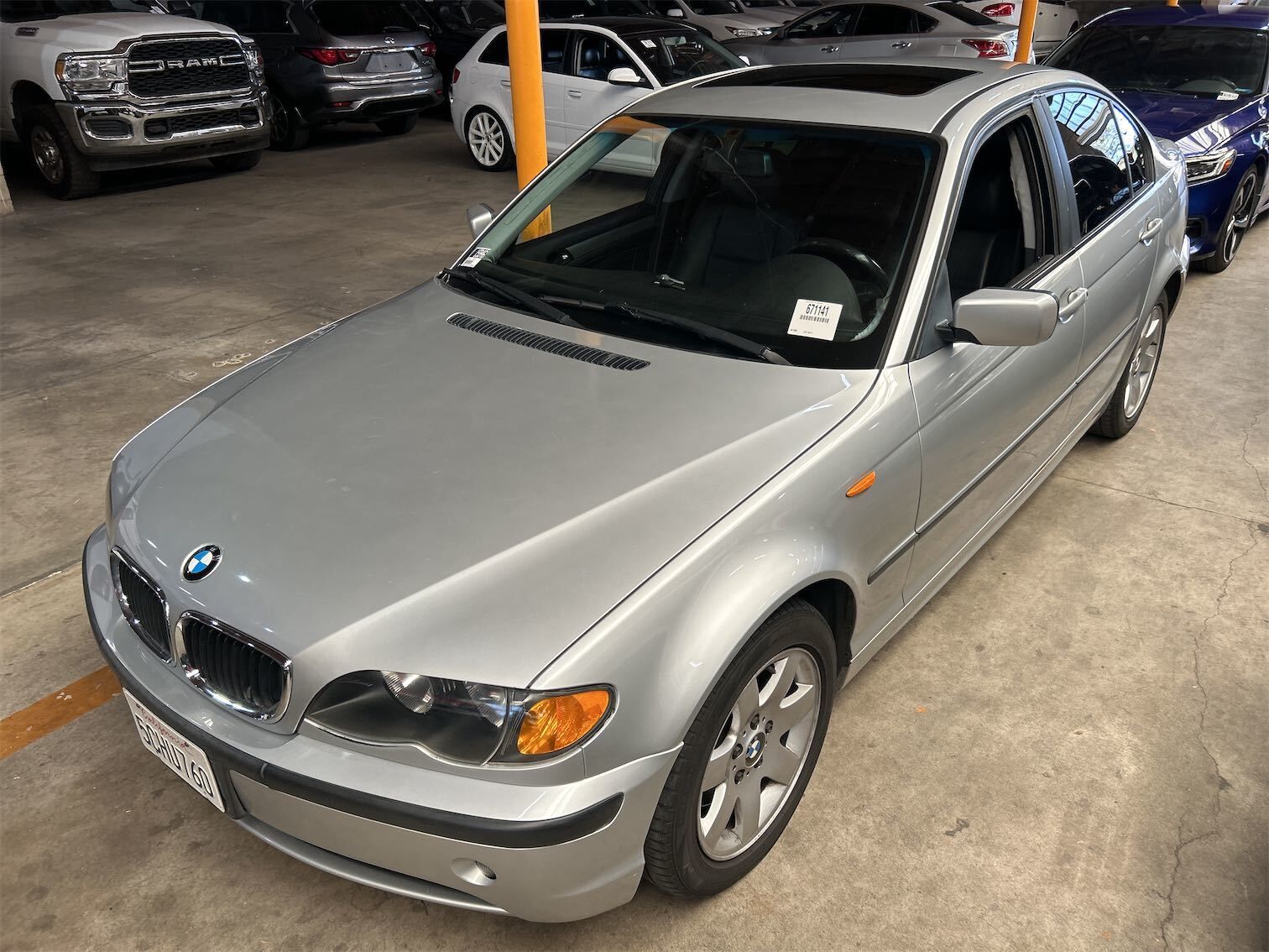 BMW 325i