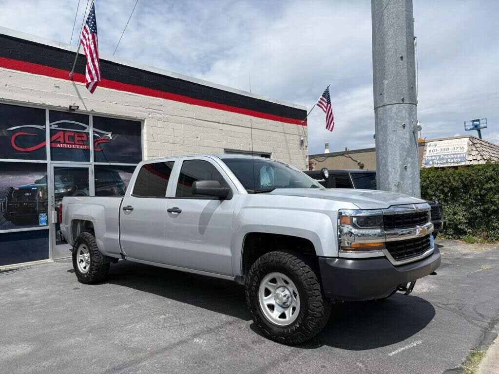 2018 CHEVROLET Silverado