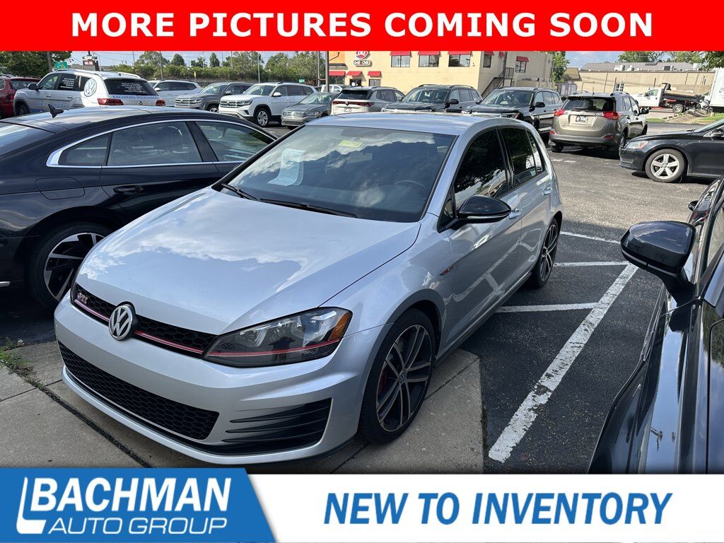 Volkswagen Golf GTI