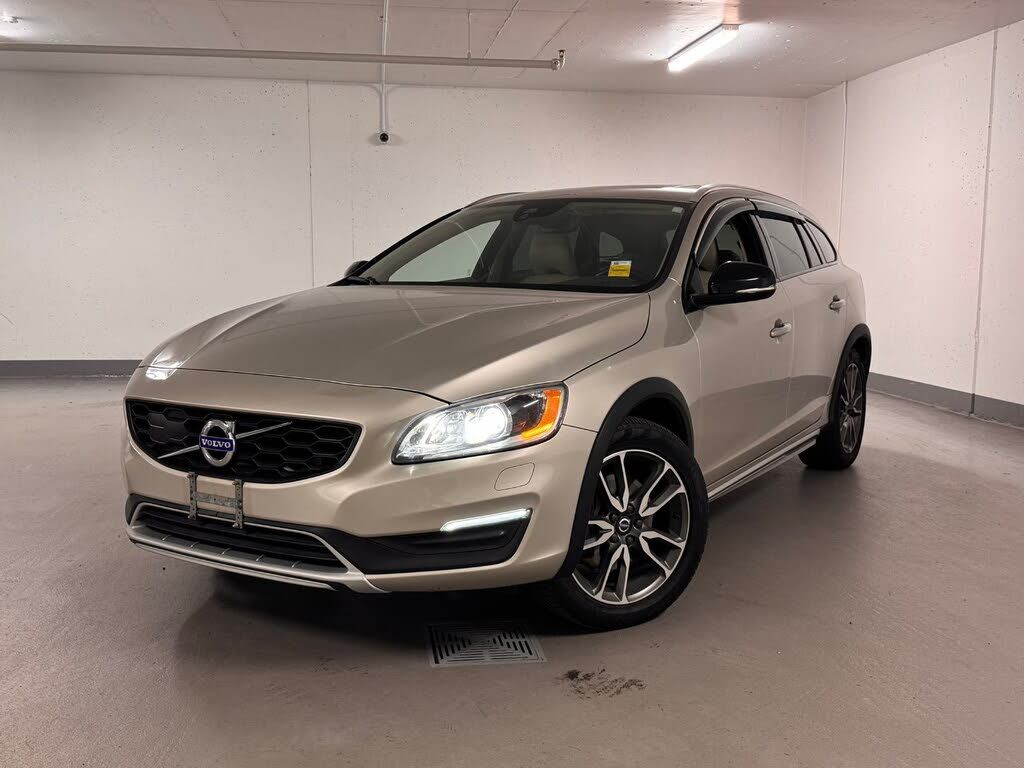 Volvo V60CC