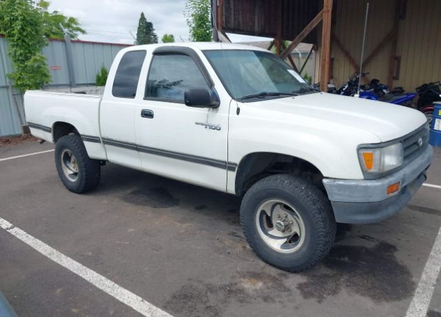 Toyota T100