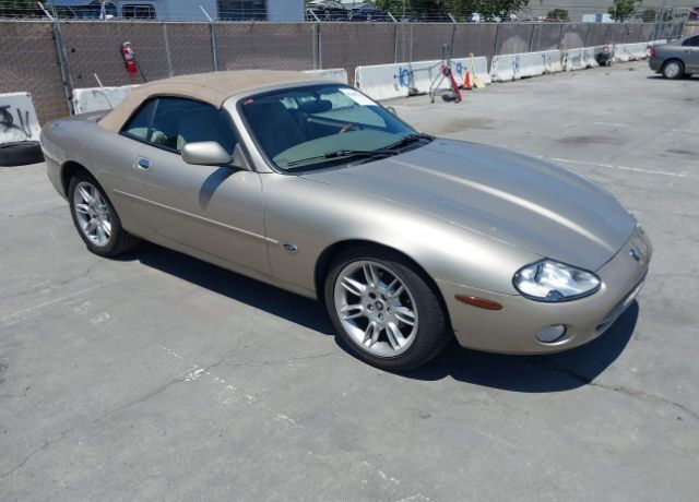Jaguar XK8
