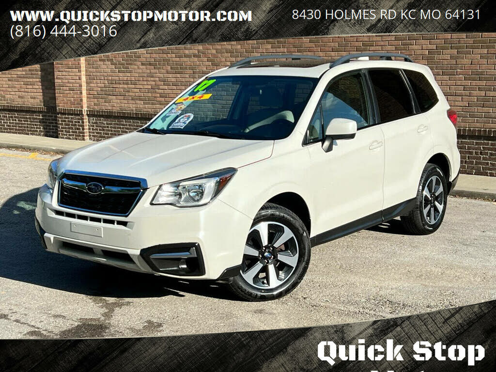 2017 SUBARU Forester
