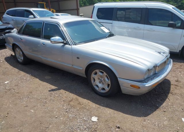 Jaguar Vanden Plas