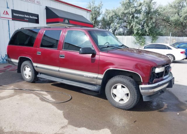 GMC Suburban