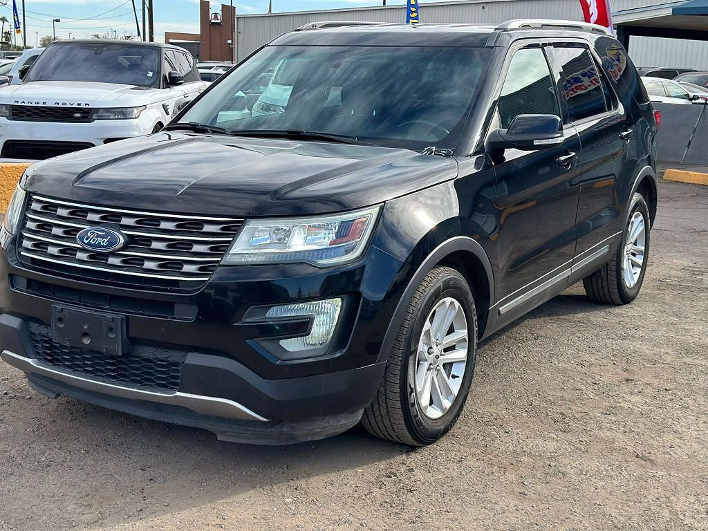 2017 FORD Explorer