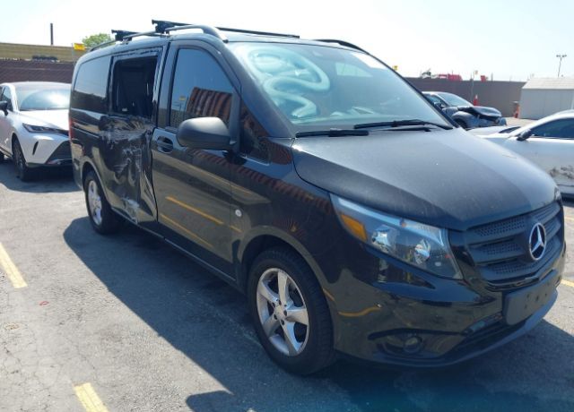 Mercedes-Benz METRIS