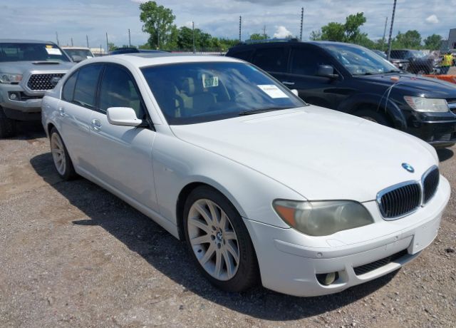 BMW 750i