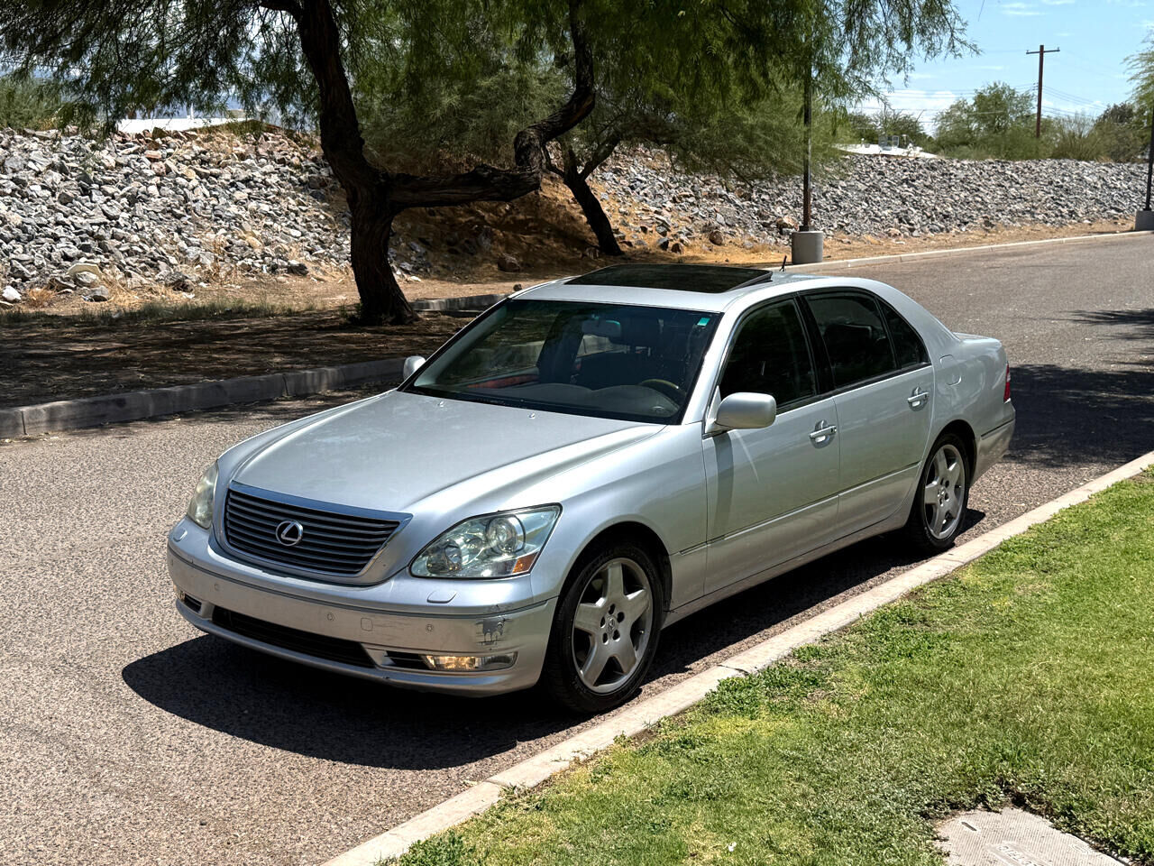 Lexus LS