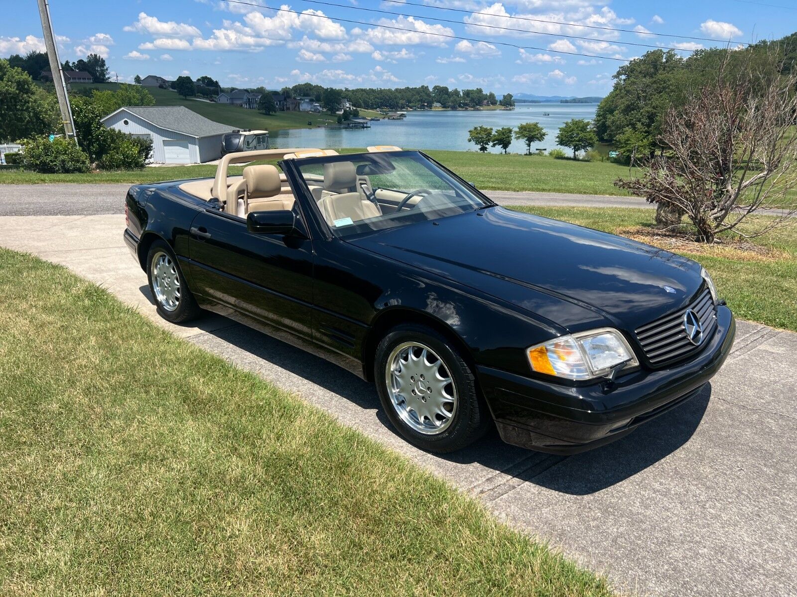 Mercedes-Benz SL-Class