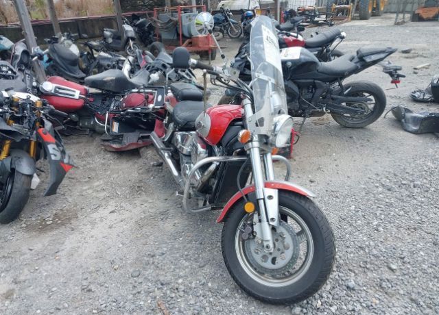 Suzuki VZ800