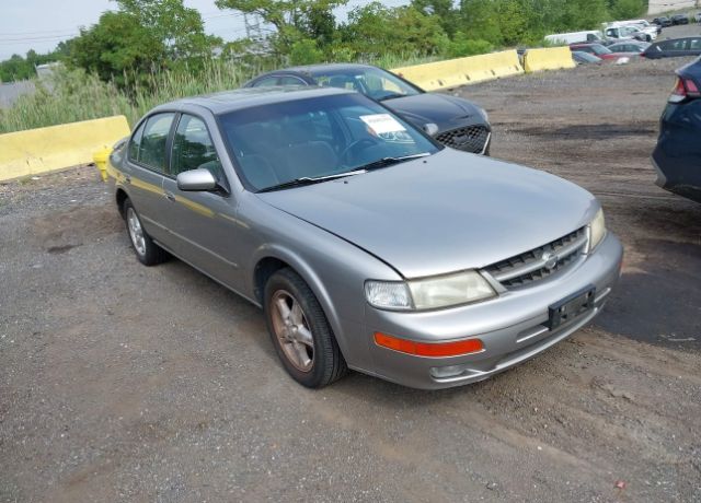 Nissan Maxima
