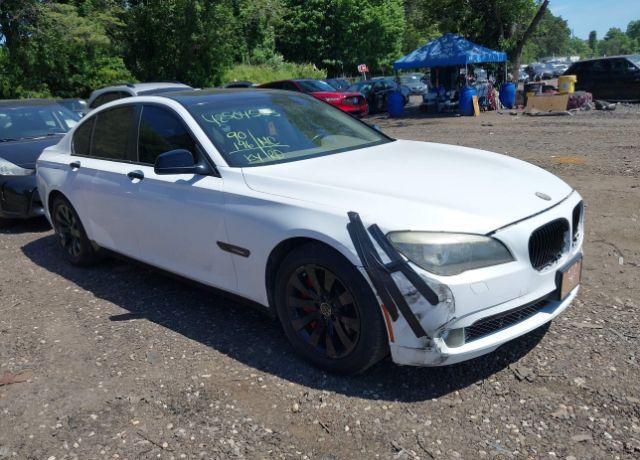 BMW 750i