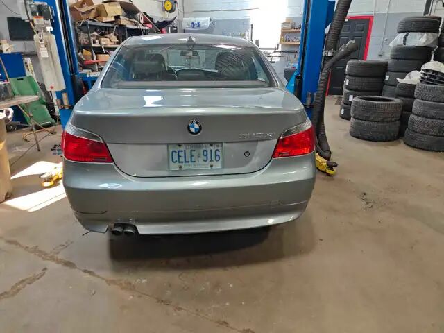 BMW 525xi