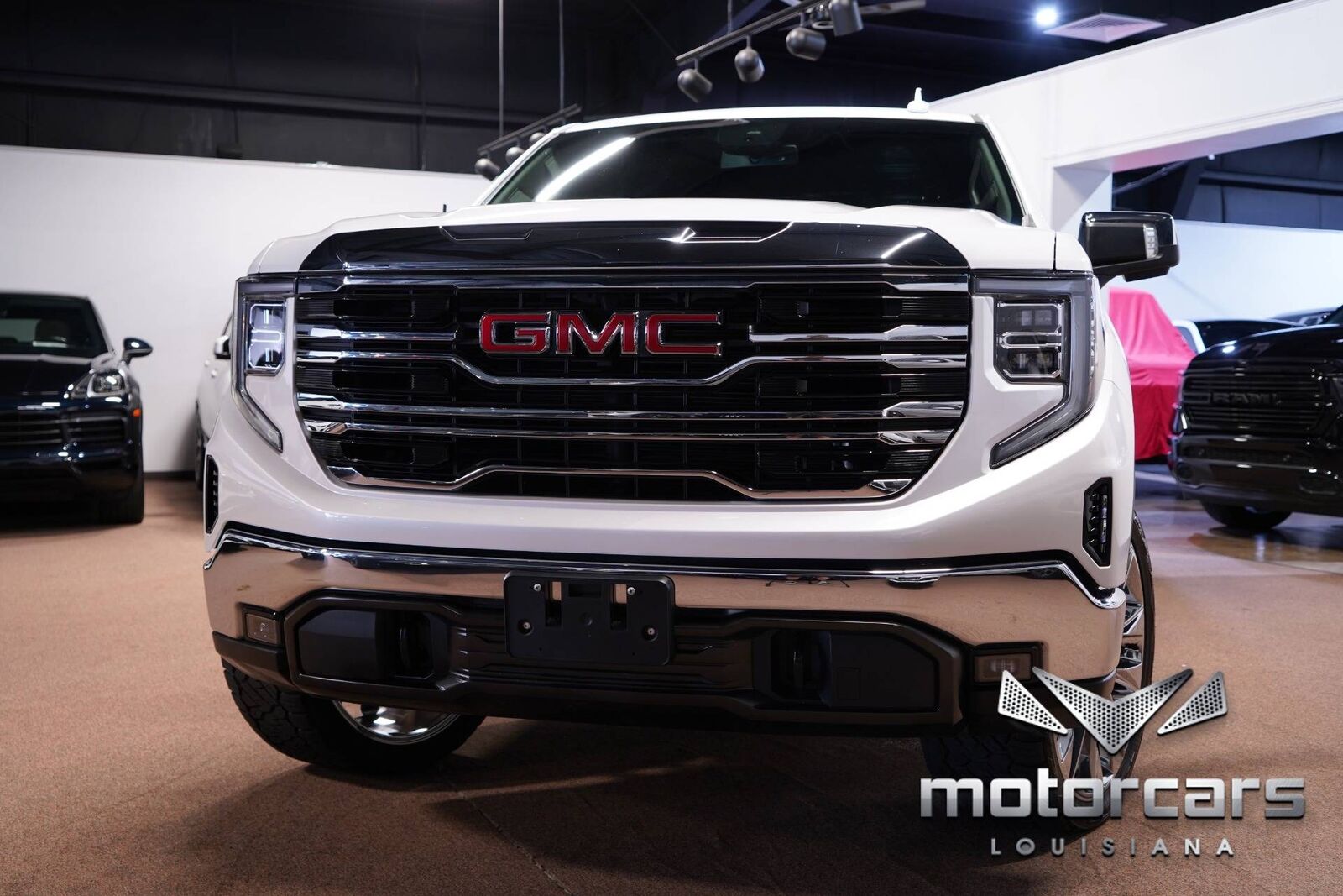 2023 GMC Sierra