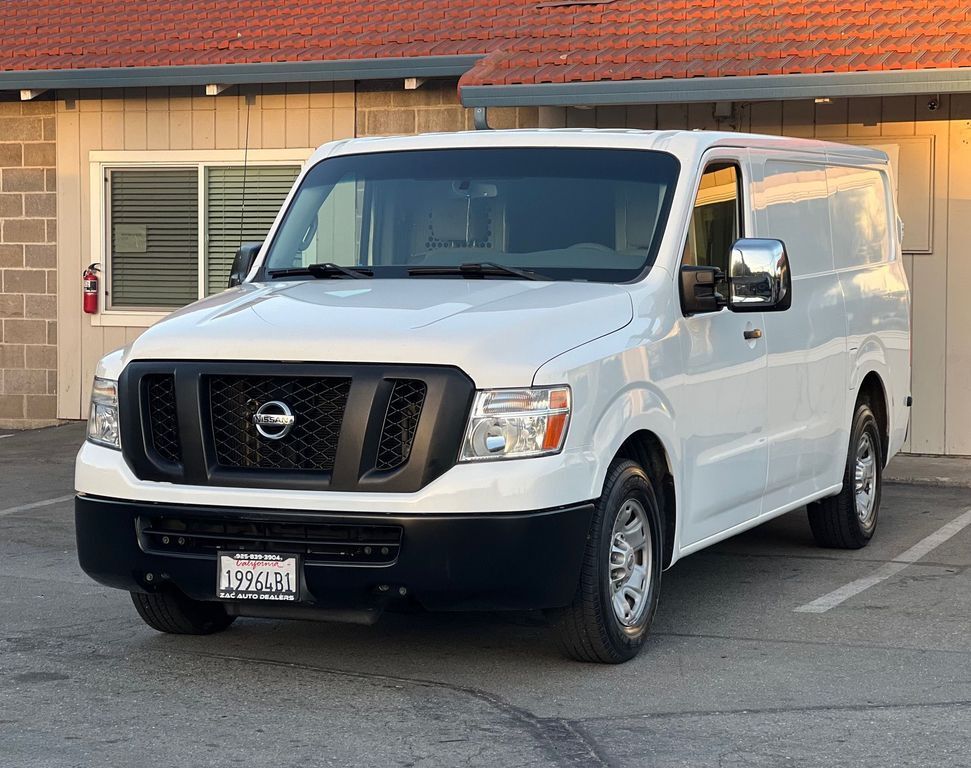 2012 NISSAN NV
