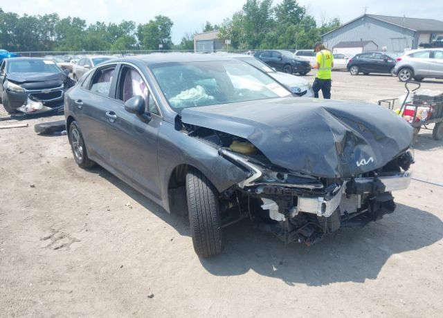 2022 KIA K5