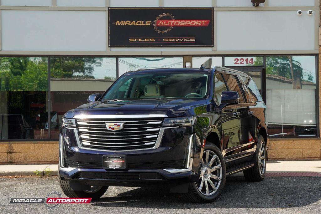 2021 CADILLAC Escalade ESV