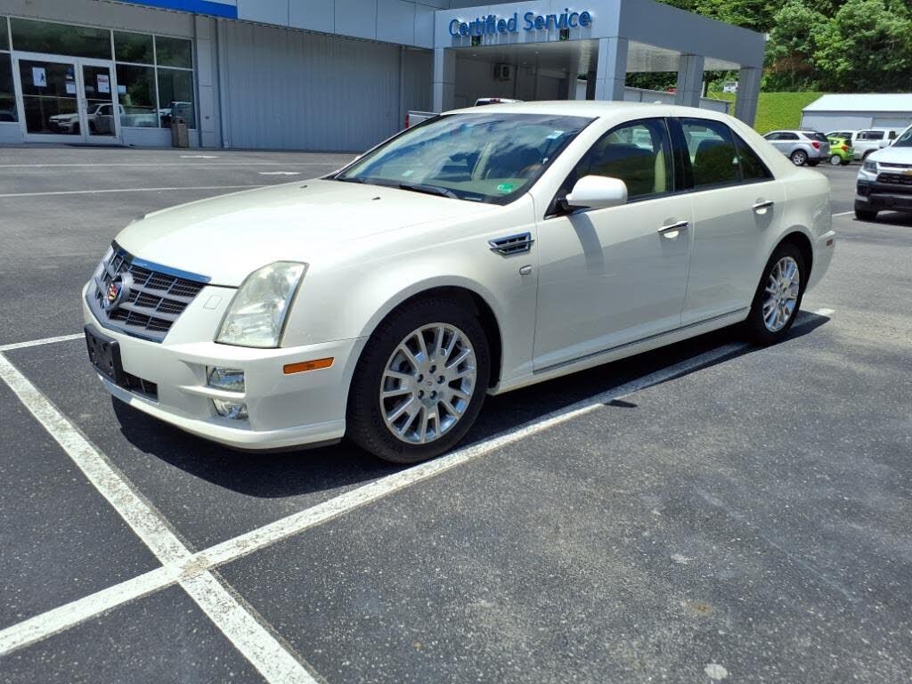 Cadillac STS