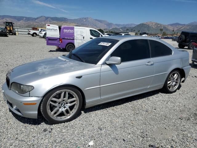 BMW 330i